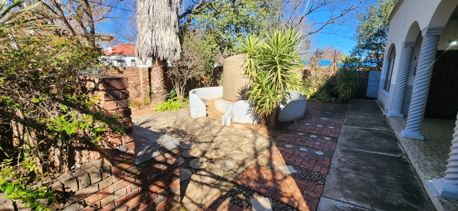 16 Bedroom Property for Sale in Die Bult North West